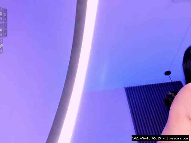 Cinnamonngirll, Shaved Teens, Shaved Latina, Group Chat For 40 Tokens, Full Privates For 60.