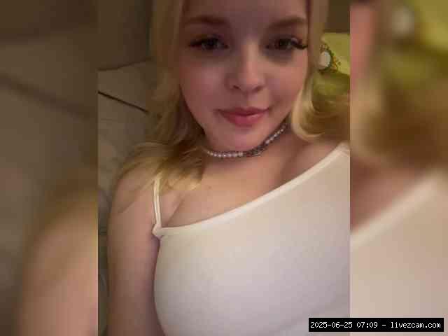 Emodream1998, Shaved White, Shaved Teens, Group Chat For 20 39 Tokens, Full Privates For .
