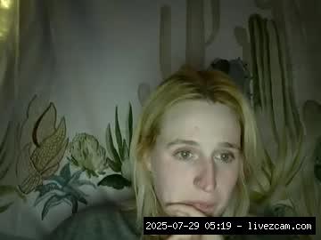Camgirk, New, Live.